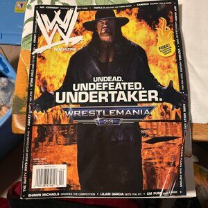 WWE Magazine April 2007 - Undertaker Cover With Rare Poster